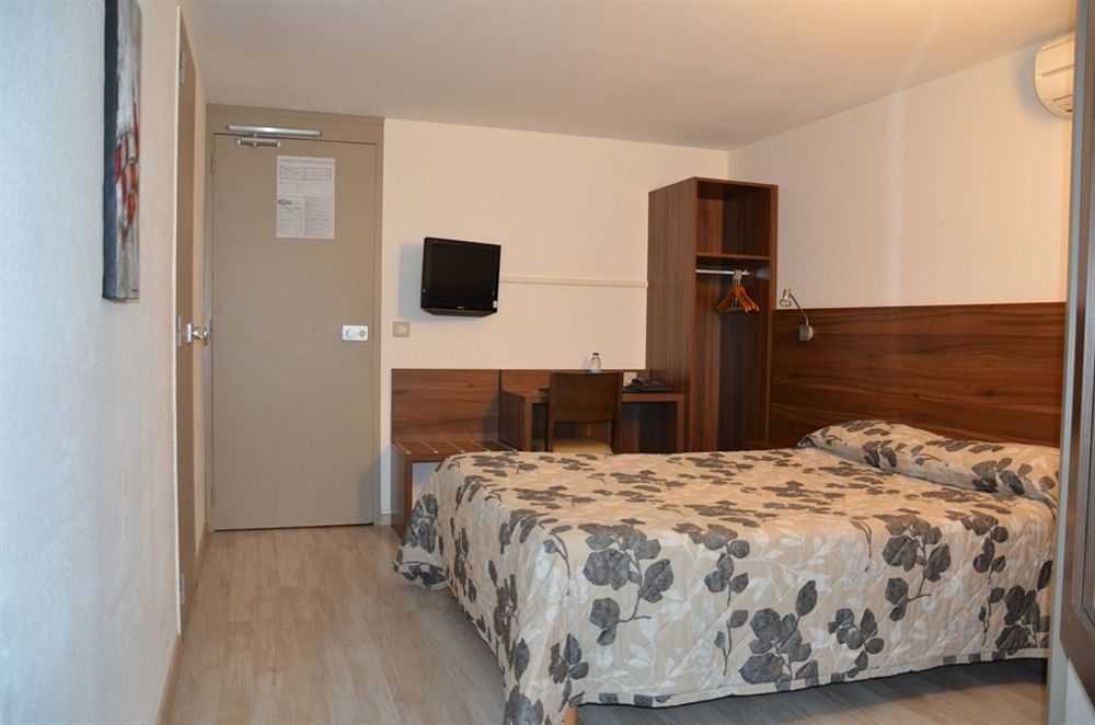 Brit Hotel Plaisance A9/A61 Narbonne Exterior photo