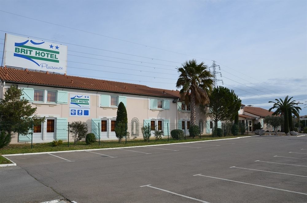 Brit Hotel Plaisance A9/A61 Narbonne Exterior photo
