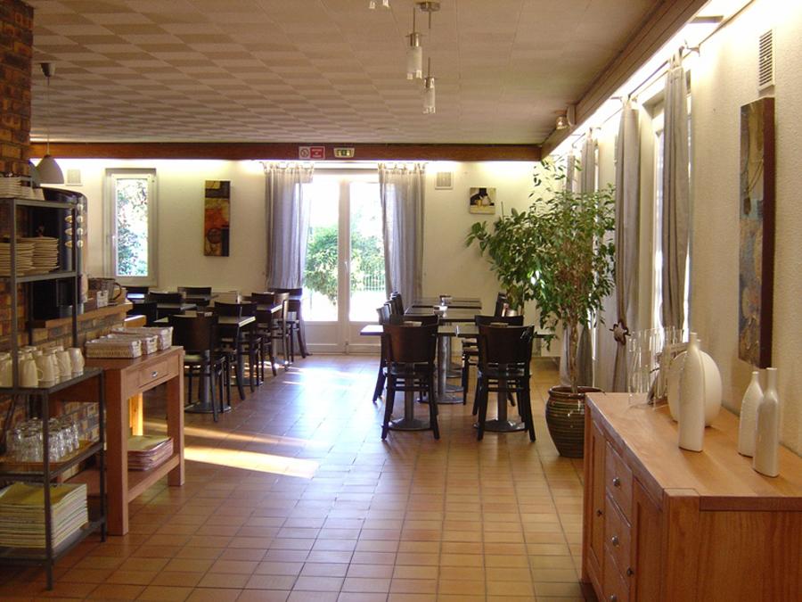 Brit Hotel Plaisance A9/A61 Narbonne Restaurant photo